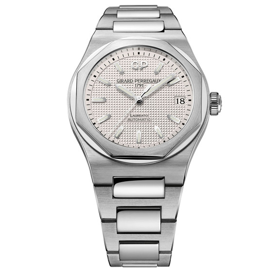 Buy Replica Girard-Perregaux LAUREATO 42 MM 81010-11-131-11A watch Review